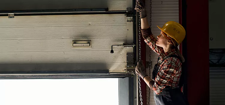 Addressing Common Garage Door Stoppage Issues in Smyrna, GA